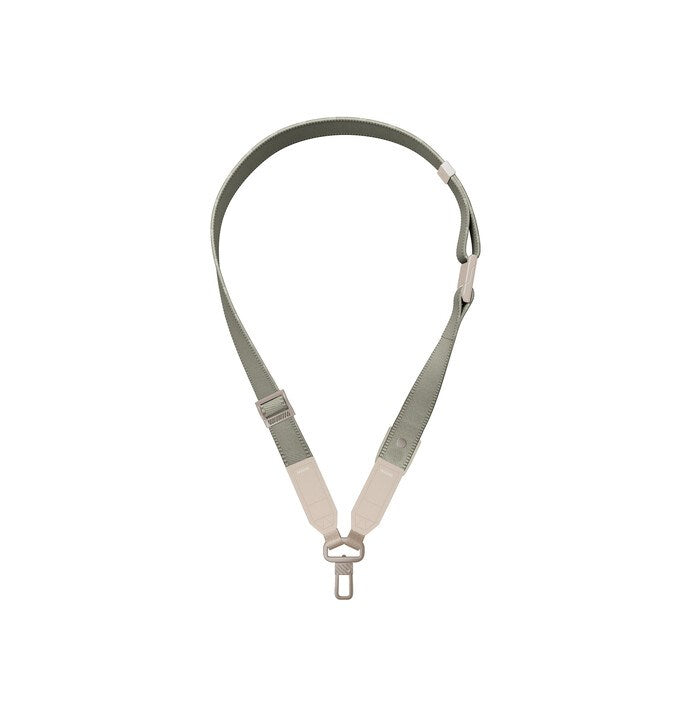 UNIQ VISTA 2-IN-1 LANYARD AND HAND STRAP - LAUREL GREEN (LAUREL GREEN)